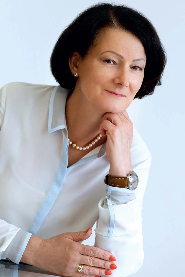 CEO-Petra-Damasko.jpg