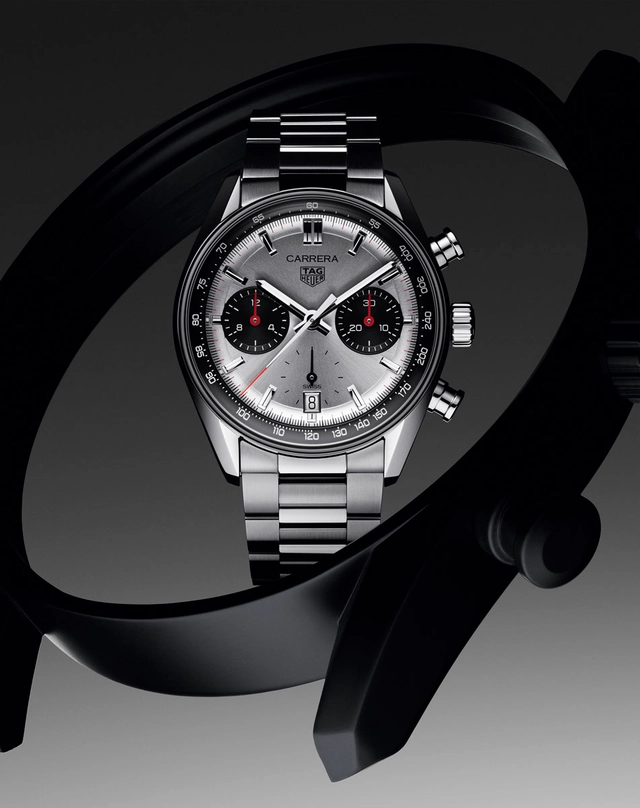 TAG Heuer: Carrera Chronograph mit Panda-Zifferblatt