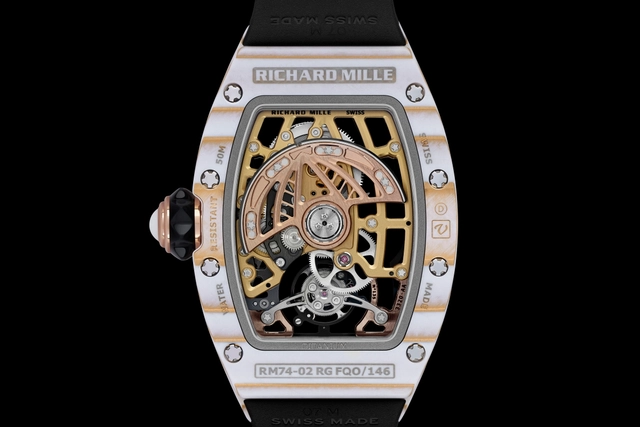 Gehäuseboden der Richard Mille RM 74-02 Automatic Tourbillon