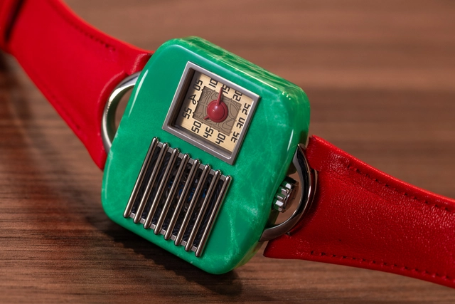 WatchTime_Hautlence_RETROVISION_47 WatchTime_Hautlence_RETROVISION_47