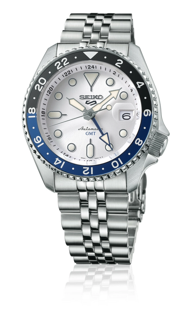 Seiko_5_Sports_72dpi_SSK033K1_soldiershot.jpg Seiko_5_Sports_72dpi_SSK033K1