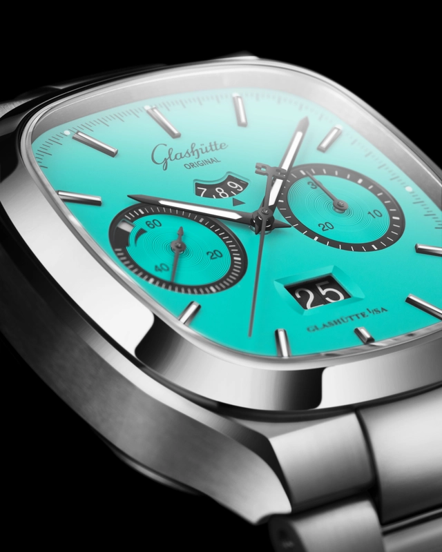 Glashütte Original Seventies Chronograph Panoramadatum, Swimming Pool