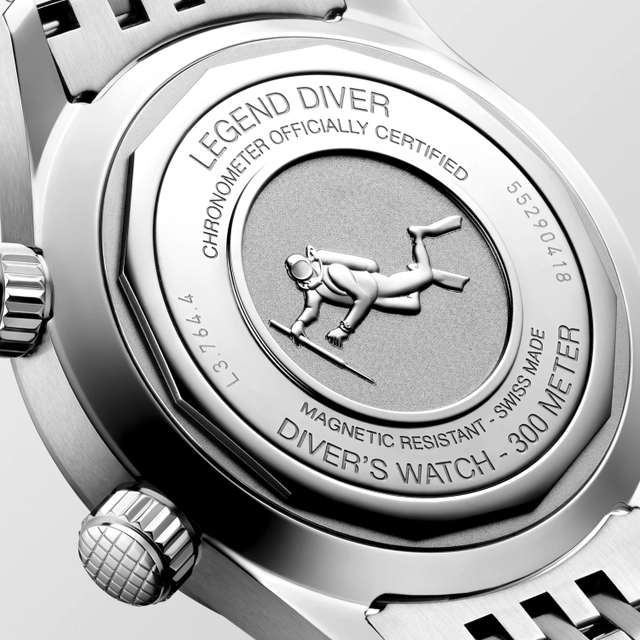 Longines Legend Diver, Boden