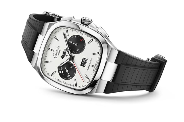 Glashuette_Original_Seventies_Soldat with rubber strap