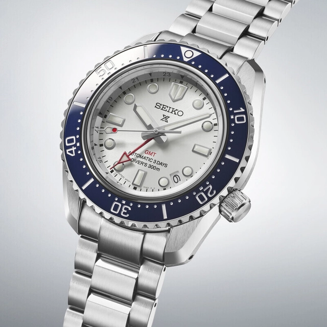 Seiko_Prospex 1968 Heritage Automatic GMT Diver_SPB519J1_seitlich.jpg Seiko_Prospex 1968 Heritage Automatic GMT Diver_SPB519J1_seitlich