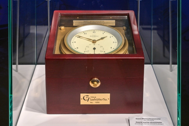 Uhrenmuseum_Glashuette_Ausstellung_Muehle, Schiffschronometer