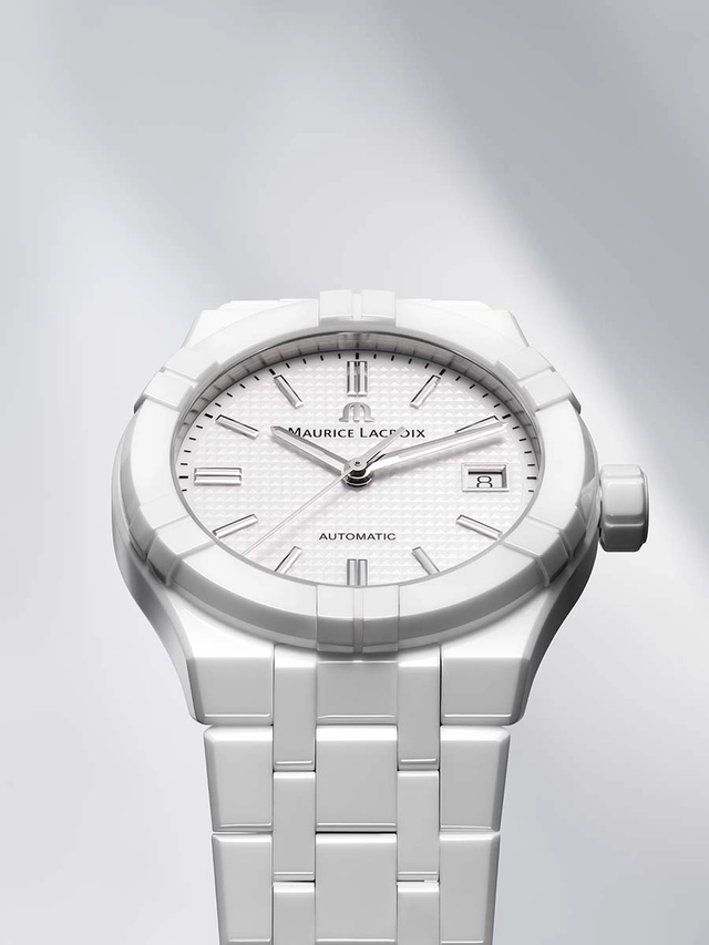 Maurice_Lacroix_AIKON_Automatic_Ceramic_weiss