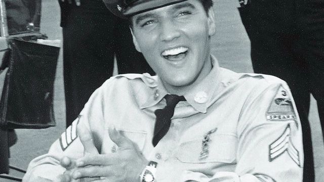 Hamilton: Elvis Presley trägt die Ventura während der Dreharbeiten zum Film "Blue Hawaii"
