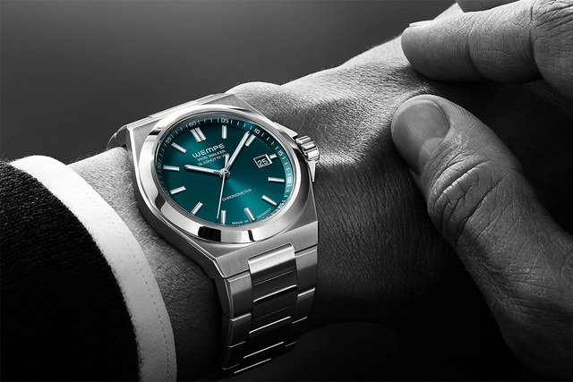 Wempe Glashütte – Iron Walker Automatik 40, Edelstahluhr mit integriertem Band und Automatikwerk