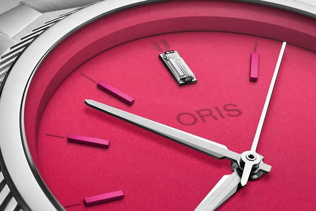 Oris ProPilot X Miss Piggy Edition, Zifferblatt Detail