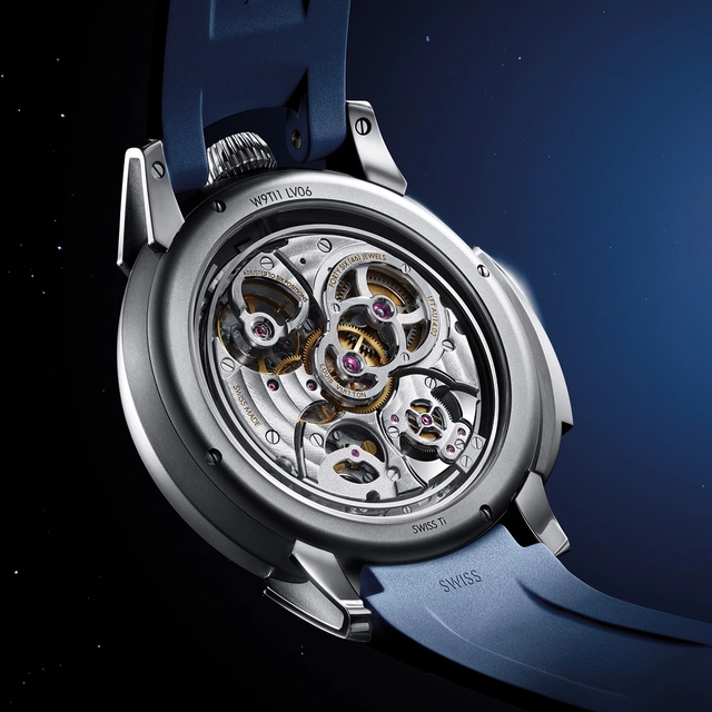 LouisVuitton-Tambour-Taiko-Galaqtique-Back.jpg Louis Vuitton Tambour Taiko Galactique, Referenz W9TI12