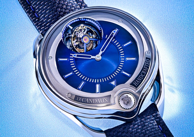 David Candaux – DC7 Blue Hawk, Titanuhr mit blauem Zifferblatt