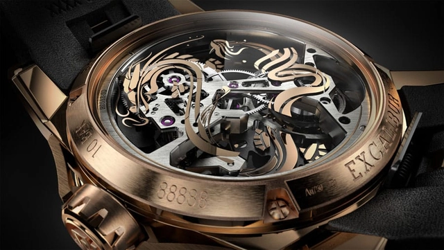 Roger-Dubuis-Excalibur-Dragon-MonotourbillonCaseback.jpg Roger-Dubuis-Excalibur-Dragon-MonotourbillonCaseback.jpg