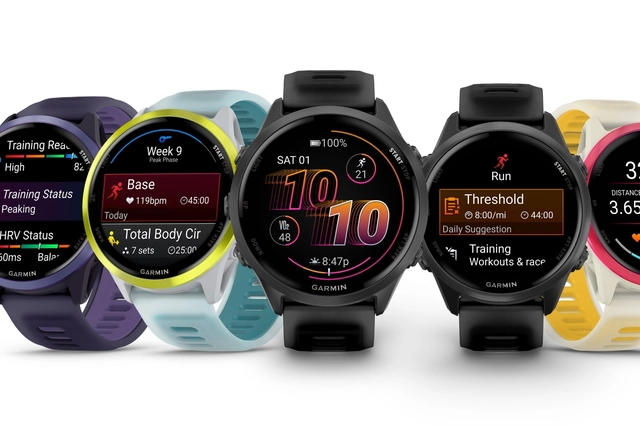 2 Forerunner570_42mm_47mm_HR_Bundle.jpg AMOLED-Touchdisplay der Garmin Forerunner 570