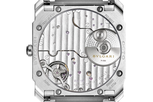 Bulgari_Octo_Finissimo_Tuscan-Copper_103856_Uhrwerk.jpg