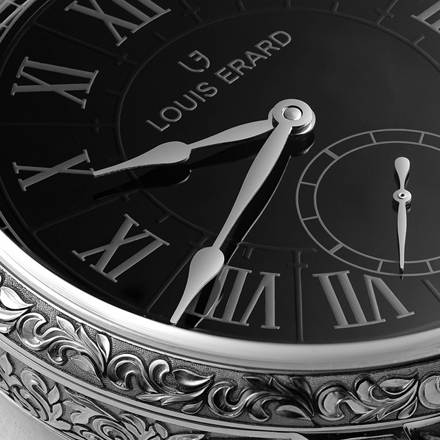 Louis Erard Gravee, Zifferblatt mit Zeigern