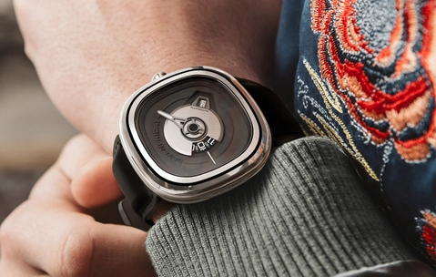 Sevenfriday