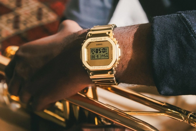 Casio G-Shock Fine Metallic Serie am Handgelenk