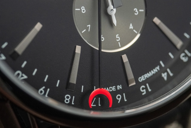 Bruno_Soehnle_Atrium_Chrono_Limited_Detail_Zeigerdatum.jpg Bruno Söhnle Atrium Chrono Datumsanzeige