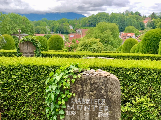 IMG_4374_Muenter-Grab in Murnau © Wolfgang Stelljes.jpeg
