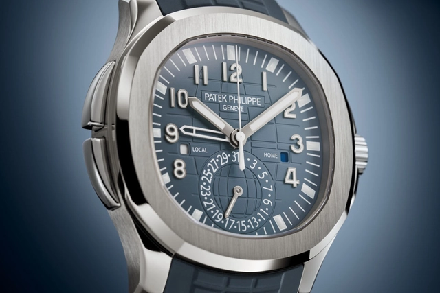 Patek Philippe Aquanaut Travel Time Ref. 5164G