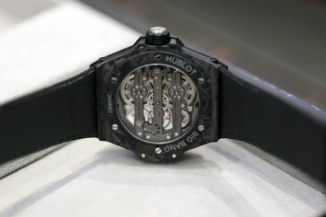 Hublot Big Bang Meca-10 42 mm, Referenz 444.QN.1170.NR