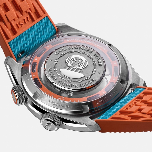 ChristopherWard-C65-Super-Compressor-Elite-Back.jpg Christopher Ward C65 Super Compressor Elite