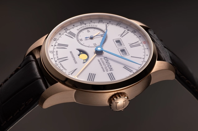 Union Glashütte 1893 Johannes Dürrstein Edition Mondphase Zifferblatt der Union Glashütte 1893 Johannes Dürrstein Edition Mondphase
