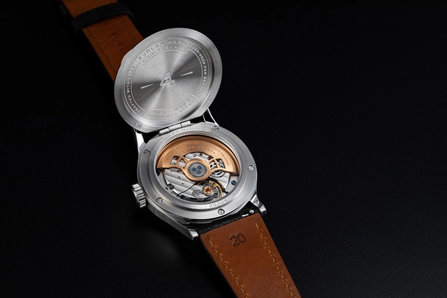 Furlan_Marri_Red_Hunter_Anniversary_Back.jpg Furlan Marri Red Hunter Anniversary Piece, Gehäusedeckel