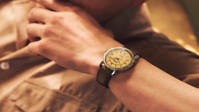 Seiko_Presage_60s_SRPL75J1_Wristshot