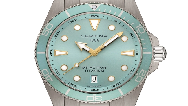 Front und Zifferblatt mit Lünette der Certina DS Action