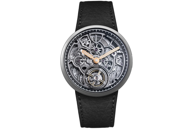Watchtime-KrossStudio-MT1ChronomètreTourbillon7Jours-Freisteller.jpg Kross Studio – MT1 Chronomètre Tourbillon 7 Jours, Titan-Uhr mit Tourbillon und skelettiertem Werk am Lederband