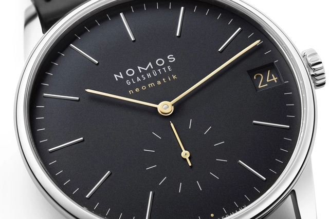 Nomos Glashütte: Orion neomatik new black, Referenz 366