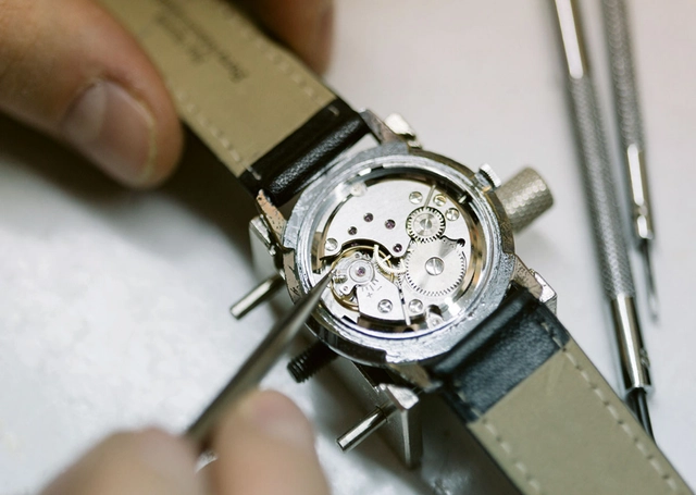 Wertgarantie-Uhrenreparatur