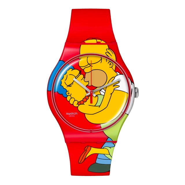 Swatch The Simpsons Kollektion "Sweet Embrace"  zeigt Homer und Marge Simpson als Print auf dem Zifferblatt und Armband.
