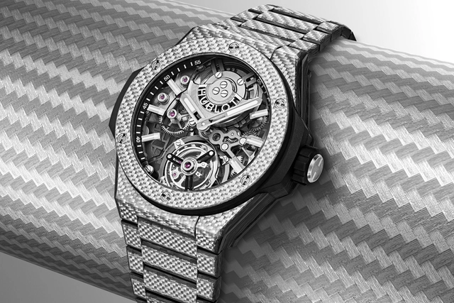 Hublot-BigBangIntegrated-CarbonTexalium-Aufmacher