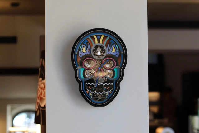 WatchTime_Fiona_Kruger_Skull_Collection_Watch_Clock_Art_Vanitas_sml