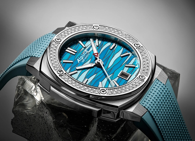 Alpina Alpiner Extreme Quartz Glacier Ice Blue