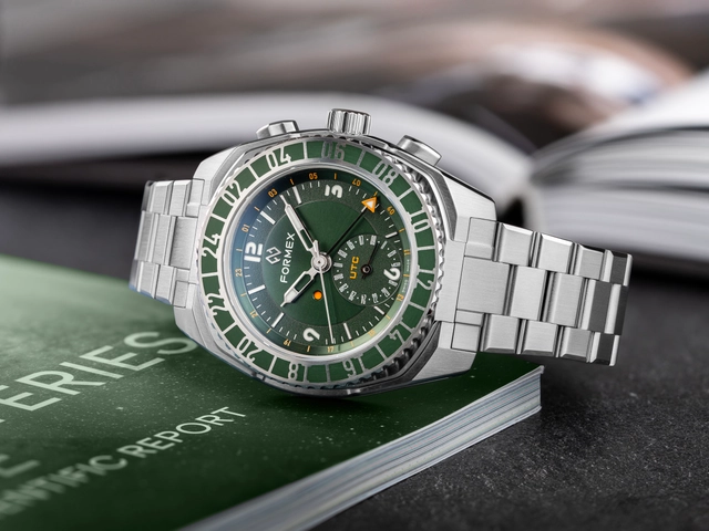 Formex Stratos UTC 41mm Green Dial