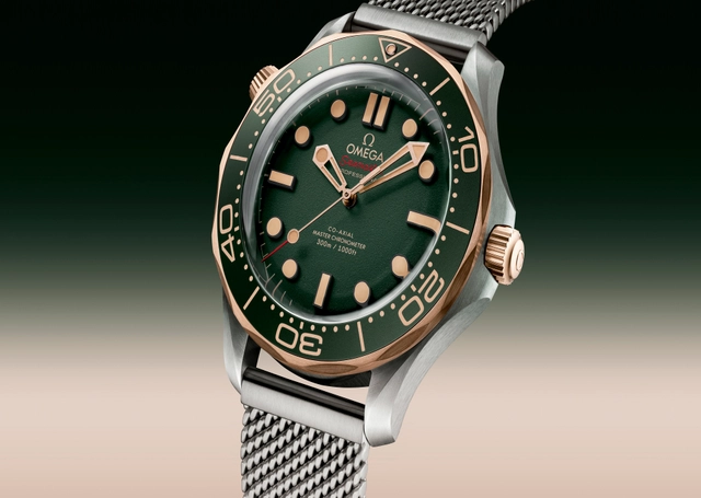 OMEGA_SeamasterDiver_TitanBronzegold
