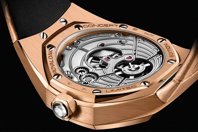 Audemars-Piguet-Royal-Oak-Concept-Flying-Tourbillon-Tamara-Ralph-Back.jpg