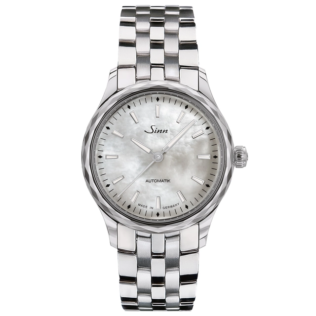 Sinn-534-Perlmutt-Weiß-Front.jpg Sinn 534 Perlmutt mit weißem Zifferblatt
