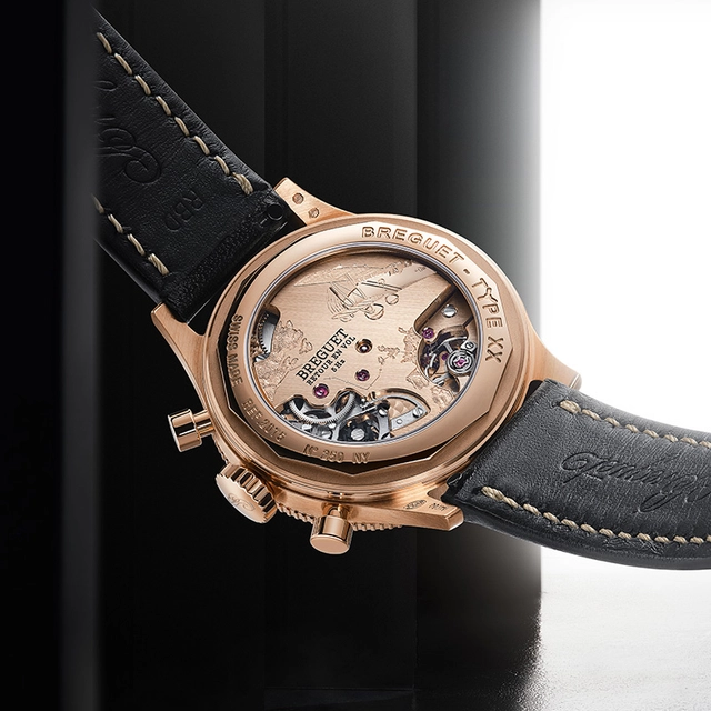 Breguet Type XX Chronograph 2075 BH/99/398 2025, Gehäuseboden Breguet Type XX Chronograph 2075 BH/99/398 2025, Gehäuseboden
