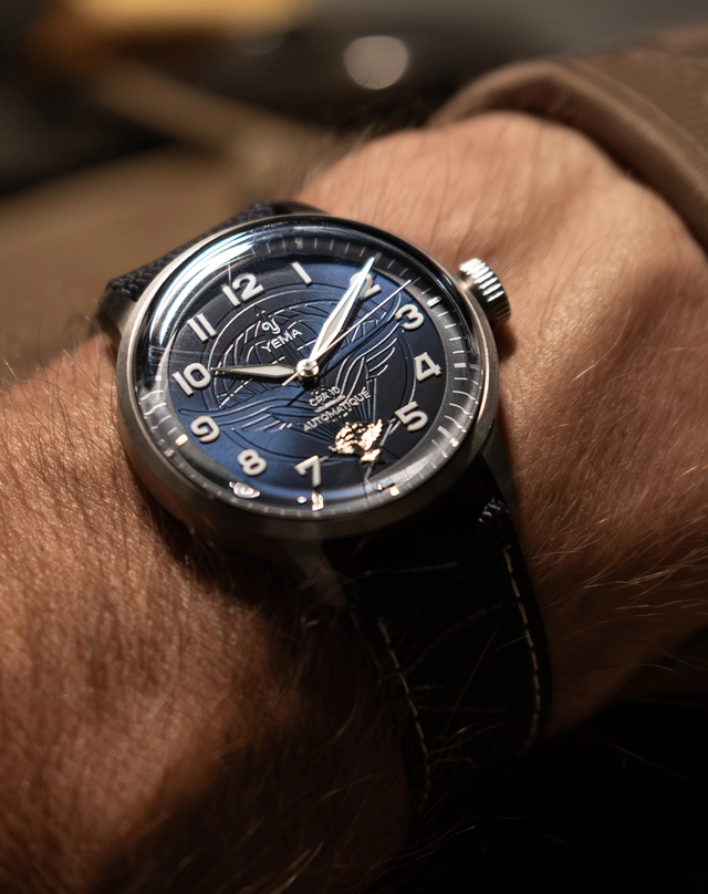 Yema – Flygraf CPA10, Fliegeruhr mit Canvas-Band