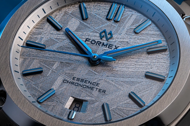 Formex Essence 41 mm Space Ghost Zifferblatt Close-up