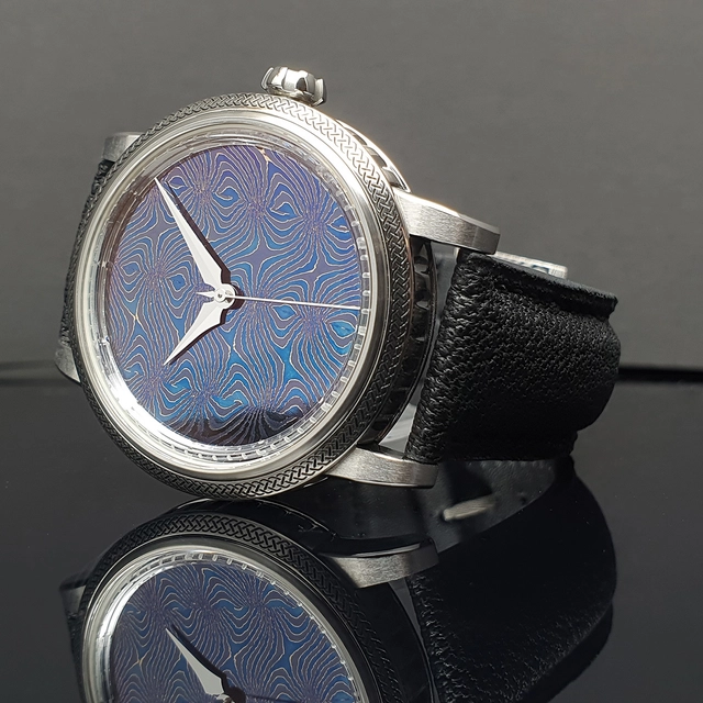 GoS – Fullerö Sword mit blauem Zifferblatt