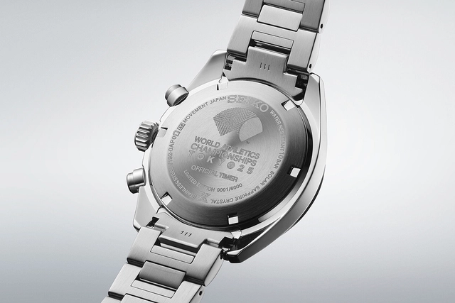 Seiko Speedtimer Solar Chronograph WAC Tokyo 2025 Limited Edition, Gehäuseboden mit Logo