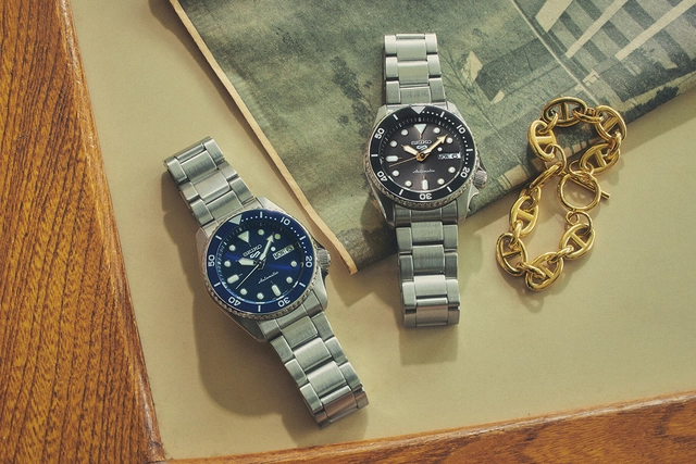 Seiko 5 Sports SKX, Referenz SRPL79 und SRPL77K1, zwei Uhren