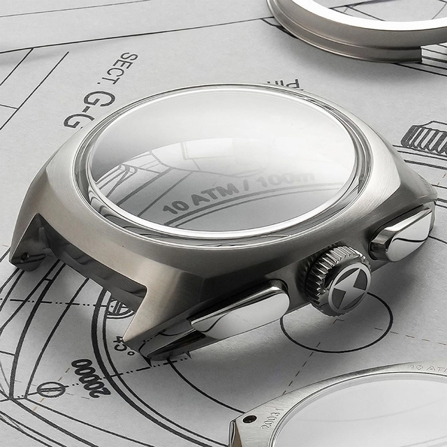 Favre Leuba Chief Chronograph, Gehäuse und Uhrglas vor Zeichnung