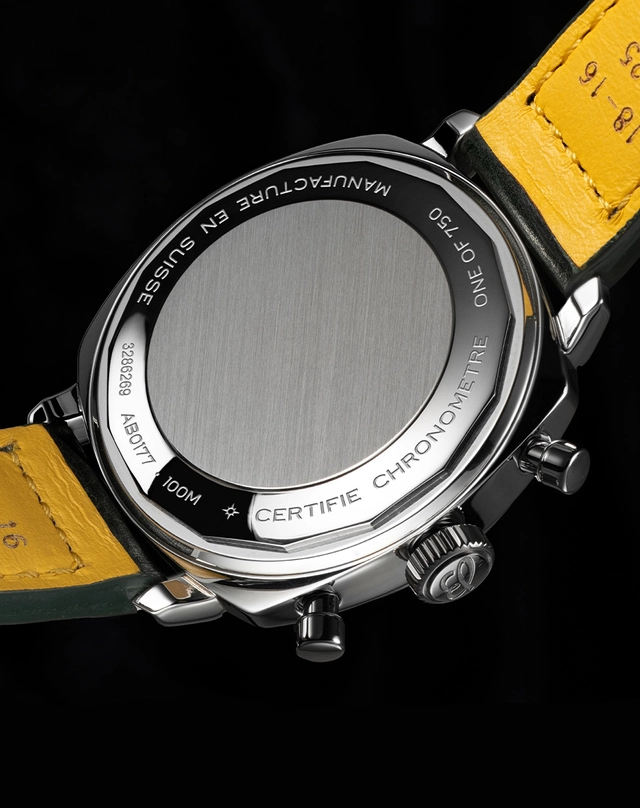 WatchTime-Breitling-TopTimeRacing-Rückseite.jpg Gehäuseboden der Top Time Racing mit Gravuren